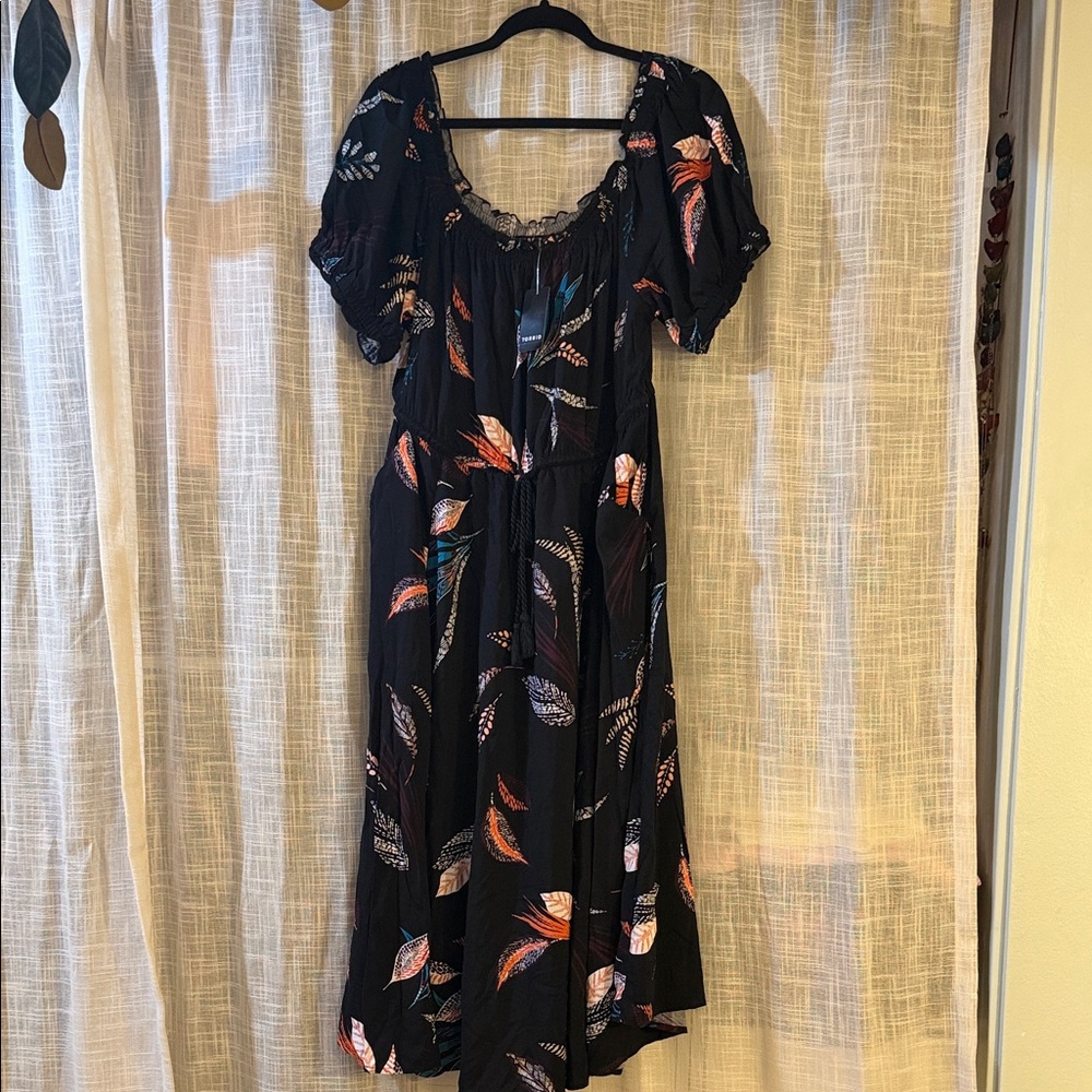 NWT Torrid Black Dress with Colorful Leaf Pattern
